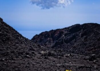 Nuvola sul Vulcano
